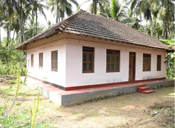 Keekan Heritage Home - Bekal Kannangad Екстер'єр фото
